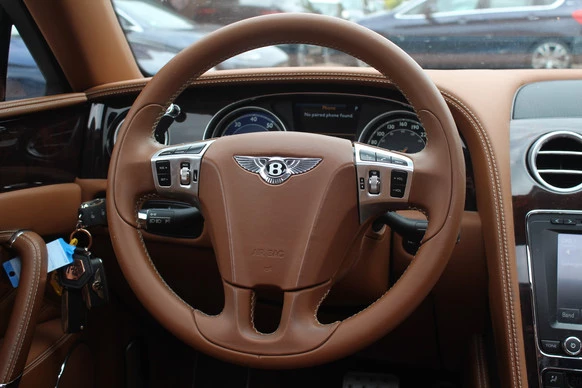Bentley Flying Spur - Afbeelding 16 van 30