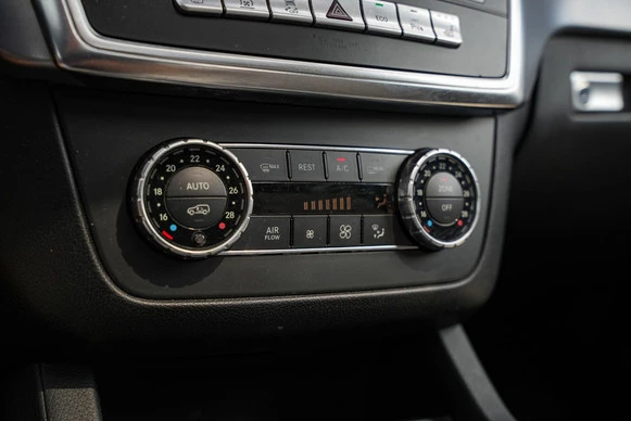 Mercedes-Benz M-Klasse - Afbeelding 16 van 30