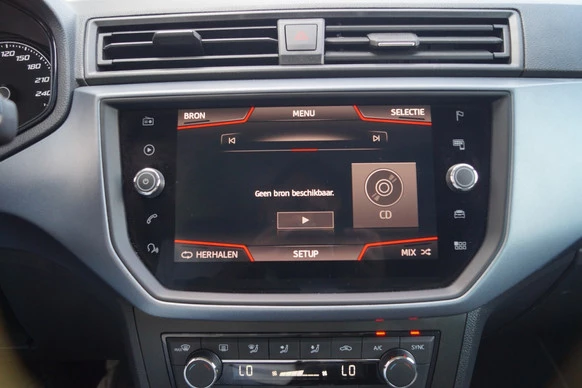 SEAT Arona - Afbeelding 13 van 28