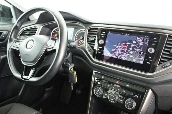 Volkswagen T-Roc - Afbeelding 3 van 30