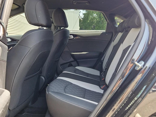 Kia Ceed - Afbeelding 10 van 30
