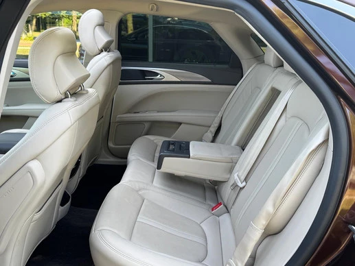Lincoln MKZ - Afbeelding 14 van 22