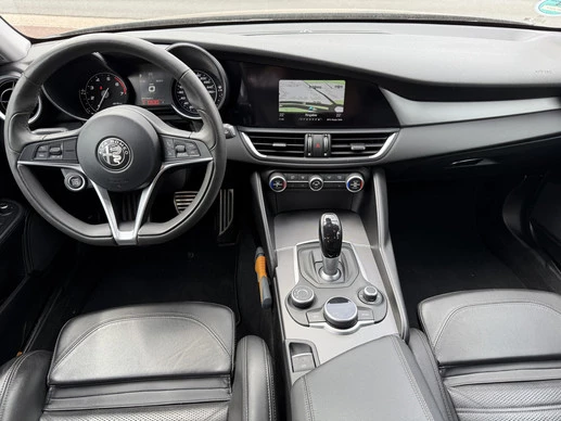 Alfa Romeo Giulia - Afbeelding 20 van 30