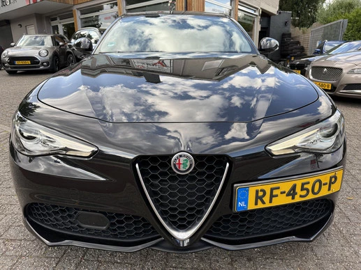 Alfa Romeo Giulia - Afbeelding 16 van 30