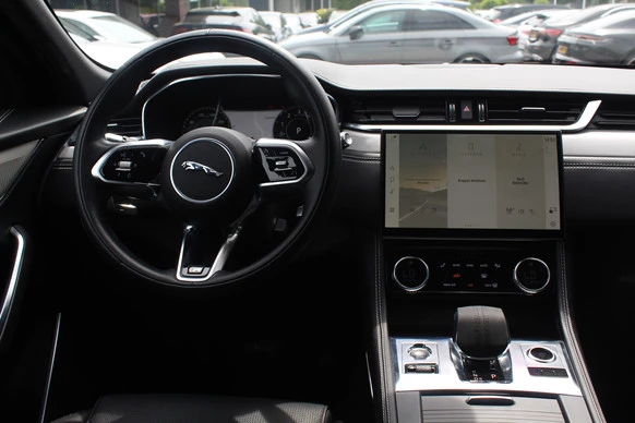 Jaguar F-PACE - Afbeelding 9 van 30