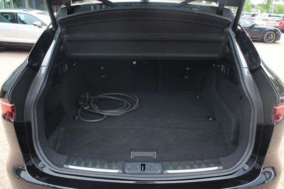 Jaguar F-PACE - Afbeelding 16 van 30