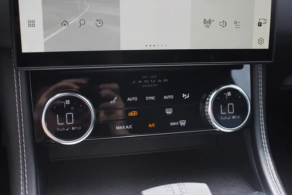 Jaguar F-PACE - Afbeelding 26 van 30