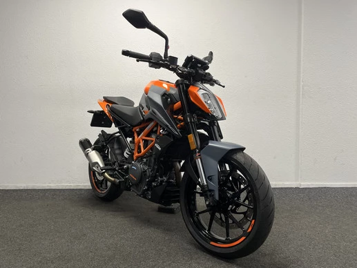 KTM 390 - Afbeelding 12 van 22
