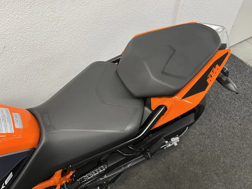 KTM 390 - Afbeelding 20 van 22