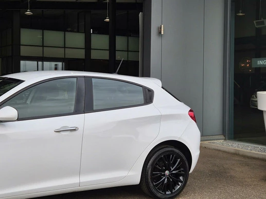 Alfa Romeo Giulietta - Afbeelding 21 van 30