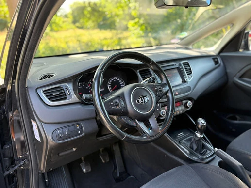 Kia Carens - Afbeelding 11 van 30