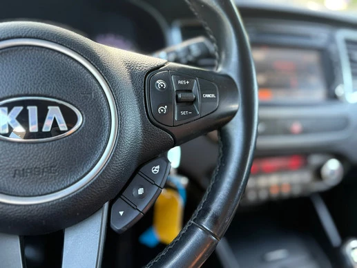 Kia Carens - Afbeelding 25 van 30