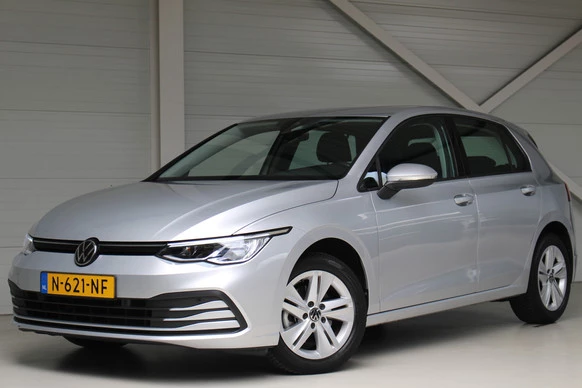Volkswagen Golf - Afbeelding 1 van 19