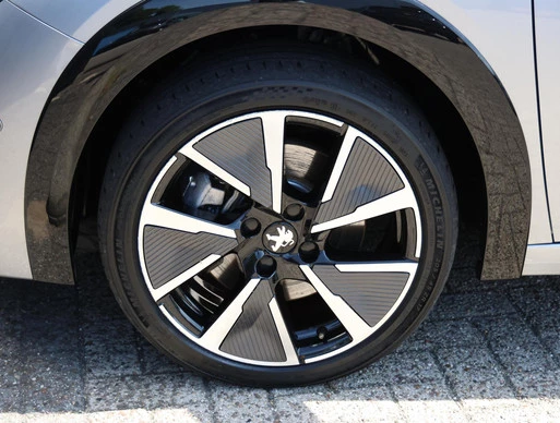 Peugeot e-208 - Afbeelding 21 van 30