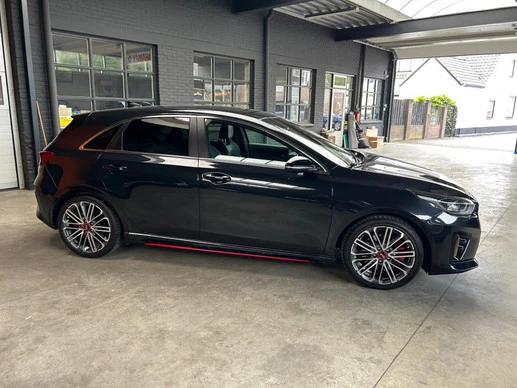 Kia Ceed - Afbeelding 10 van 27