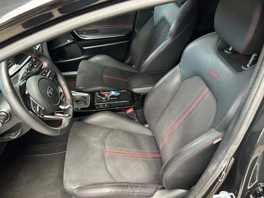 Kia Ceed - Afbeelding 14 van 27