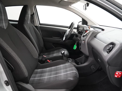 Peugeot 108 - Afbeelding 3 van 30