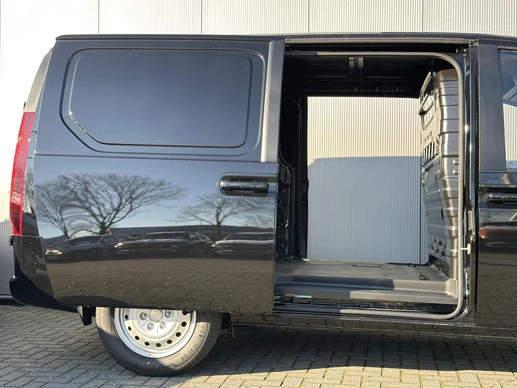 Hyundai Staria - Afbeelding 25 van 30