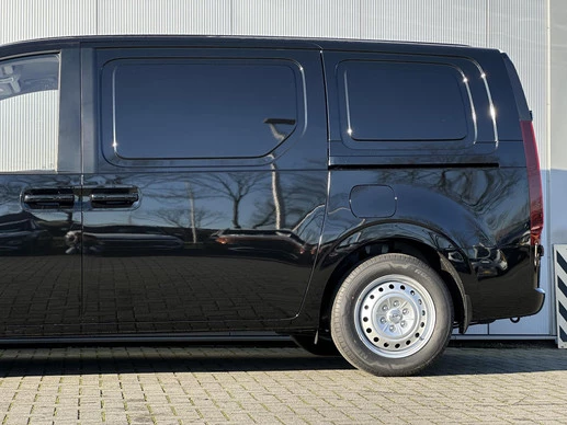 Hyundai Staria - Afbeelding 28 van 30