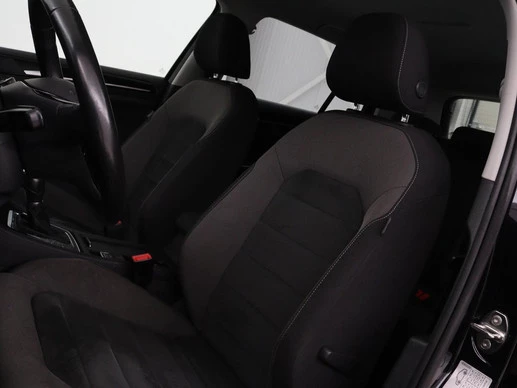 Volkswagen Golf - Afbeelding 4 van 30