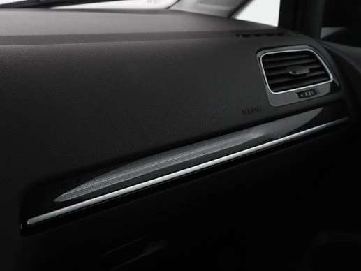 Volkswagen Golf - Afbeelding 23 van 30