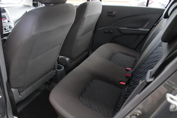 Suzuki Celerio - Afbeelding 14 van 30