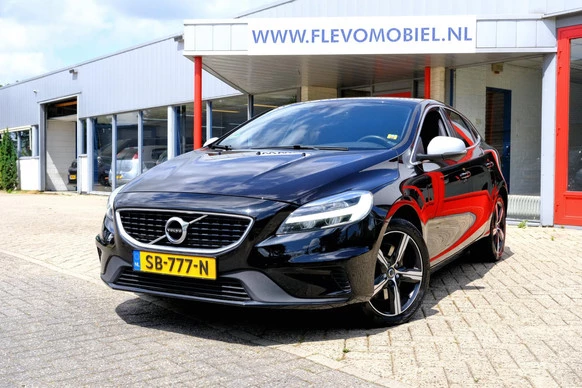 Volvo V40 - Afbeelding 1 van 30