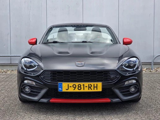 Fiat 124 Spider - Afbeelding 3 van 30