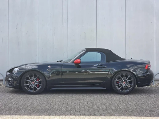 Fiat 124 Spider - Afbeelding 4 van 30