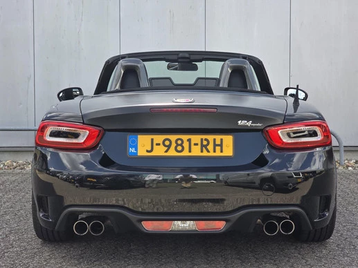 Fiat 124 Spider - Afbeelding 8 van 30
