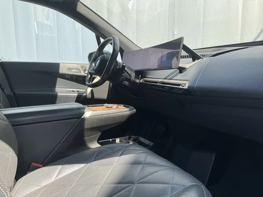 BMW iX - Afbeelding 26 van 30