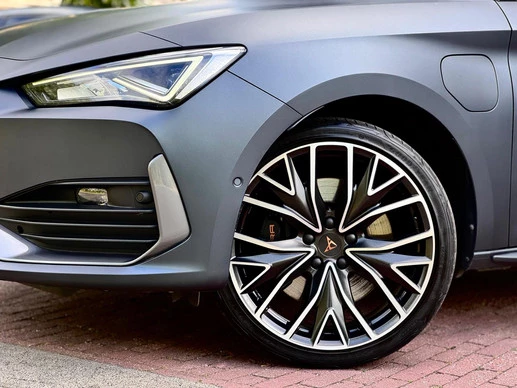CUPRA Leon - Afbeelding 2 van 23