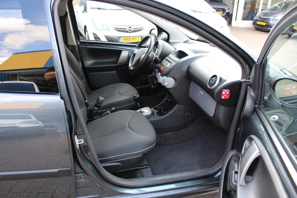 Peugeot 107 - Afbeelding 13 van 16