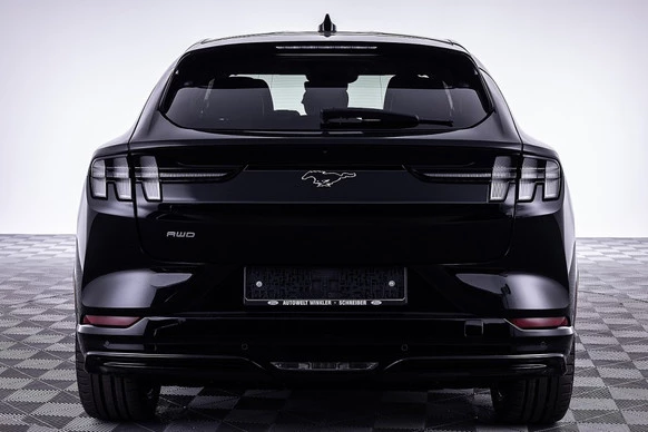 Ford Mustang Mach-E - Afbeelding 28 van 30