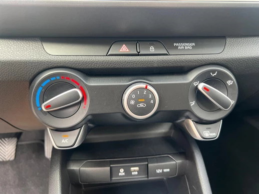 Kia Stonic - Afbeelding 15 van 26