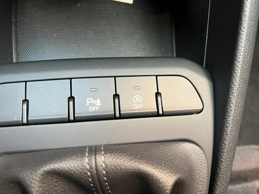 Kia Stonic - Afbeelding 17 van 26