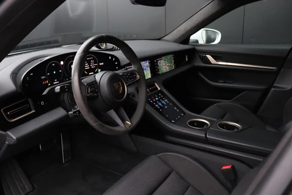 Porsche Taycan - Afbeelding 5 van 30
