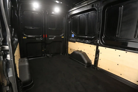 Ford Transit - Afbeelding 23 van 25