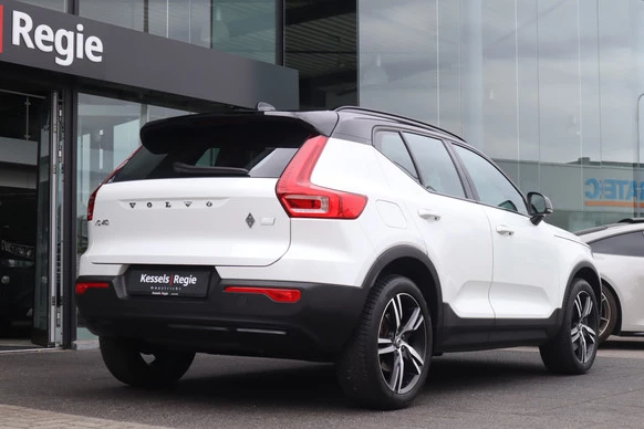 Volvo XC40 - Afbeelding 24 van 30