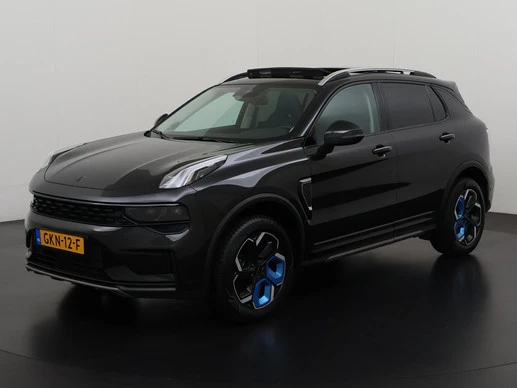 Lynk & Co 01 - Afbeelding 1 van 30