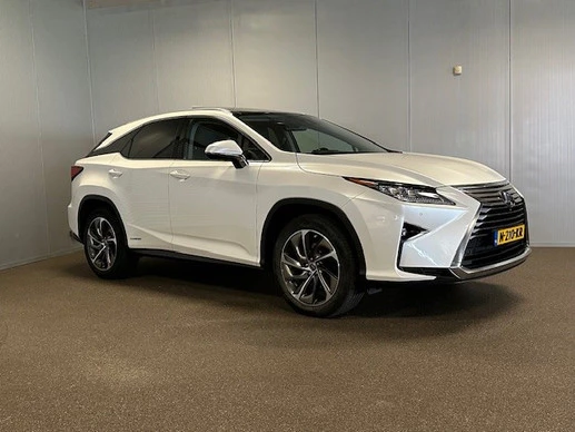 Lexus RX - Afbeelding 1 van 17
