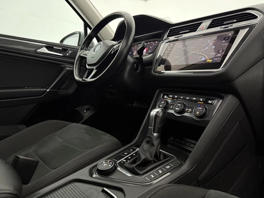 Volkswagen Tiguan - Afbeelding 17 van 30