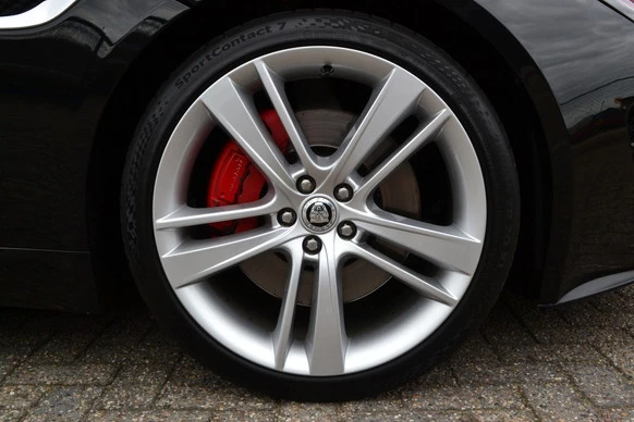 Jaguar F-Type - Afbeelding 23 van 30