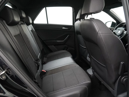 Volkswagen T-Roc - Afbeelding 26 van 30