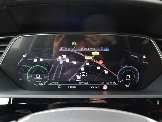 Audi Q8 Sportback e-tron - Afbeelding 8 van 30