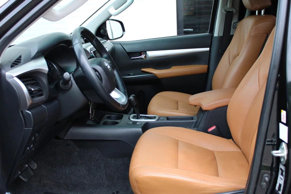 Toyota Hilux - Afbeelding 3 van 21