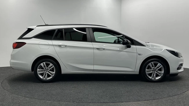 Opel Astra - Afbeelding 8 van 30