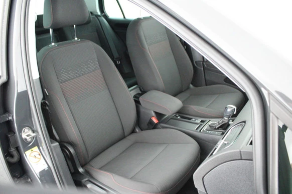 Volkswagen Golf - Afbeelding 2 van 30