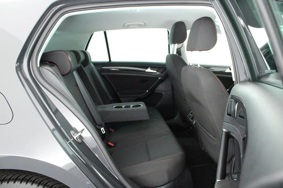 Volkswagen Golf - Afbeelding 10 van 30