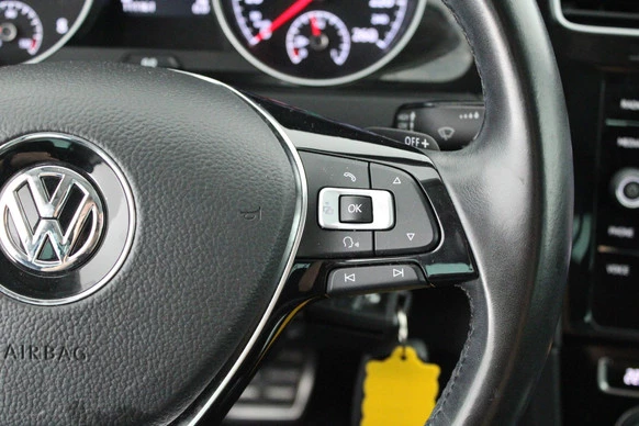 Volkswagen Golf - Afbeelding 17 van 30